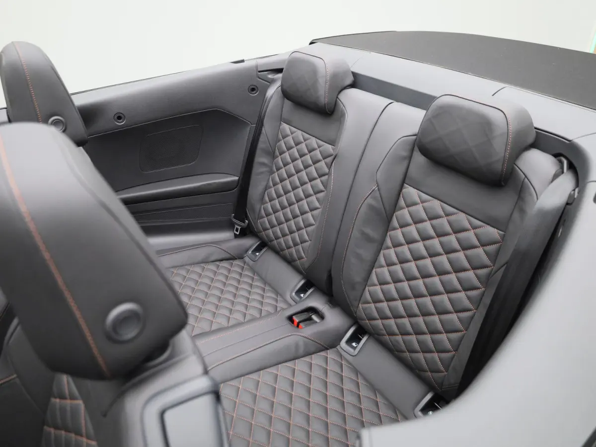1.5 TSI R-Line 150 PK| Trekhaak Afneembaar | Navigatie Pro | LEDER Interieur | Stoelverwarming | Stuurwielverwarming | Achteruitrijcamera | Dodehoekdetectie | LED Matrix