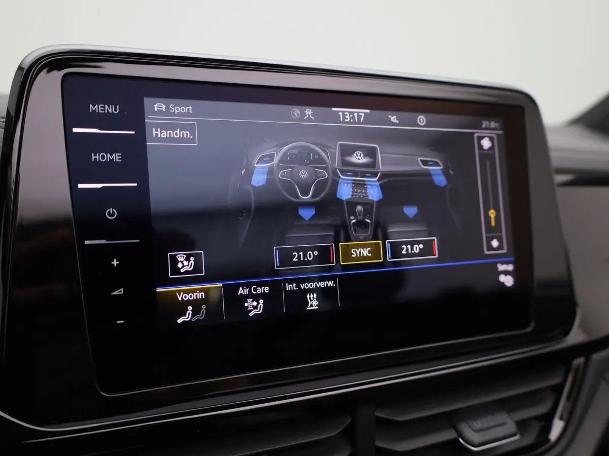 1.5 TSI R-Line 150 PK| Trekhaak Afneembaar | Navigatie Pro | LEDER Interieur | Stoelverwarming | Stuurwielverwarming | Achteruitrijcamera | Dodehoekdetectie | LED Matrix