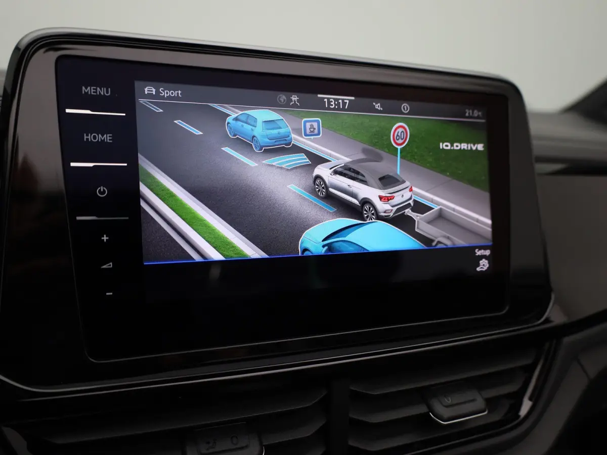 1.5 TSI R-Line 150 PK| Trekhaak Afneembaar | Navigatie Pro | LEDER Interieur | Stoelverwarming | Stuurwielverwarming | Achteruitrijcamera | Dodehoekdetectie | LED Matrix