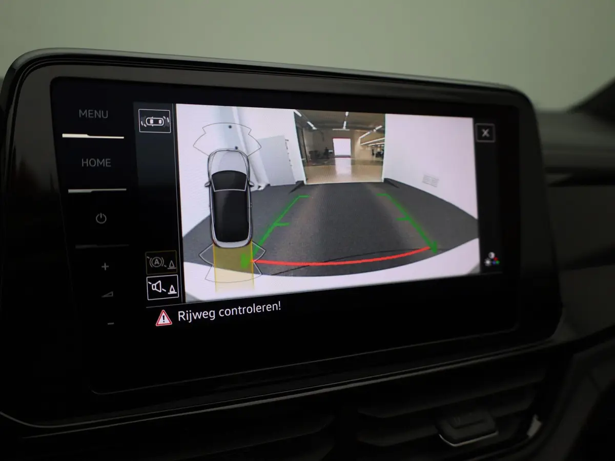 1.5 TSI R-Line 150 PK| Trekhaak Afneembaar | Navigatie Pro | LEDER Interieur | Stoelverwarming | Stuurwielverwarming | Achteruitrijcamera | Dodehoekdetectie | LED Matrix