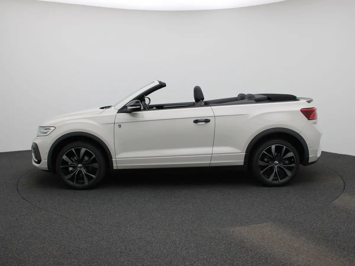 1.5 TSI R-Line 150 PK| Trekhaak Afneembaar | Navigatie Pro | LEDER Interieur | Stoelverwarming | Stuurwielverwarming | Achteruitrijcamera | Dodehoekdetectie | LED Matrix