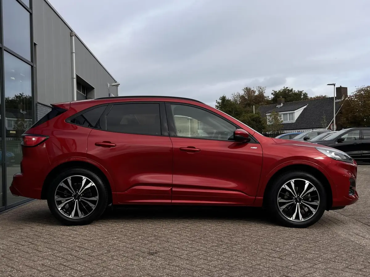 2.5 PHEV ST-Line X 225PK Elek. Trekhaak Winterpack Adaptieve Cruise Navi Camera B&O Climate Keyless Privacy Glass 19'' Velgen *1500KG Trekgewicht*
