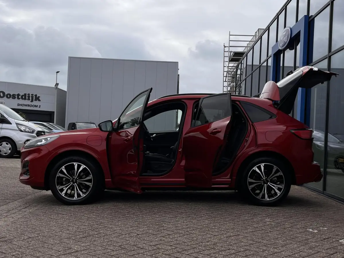 2.5 PHEV ST-Line X 225PK Elek. Trekhaak Winterpack Adaptieve Cruise Navi Camera B&O Climate Keyless Privacy Glass 19'' Velgen *1500KG Trekgewicht*