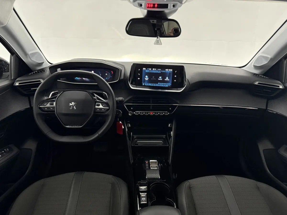1.2 PureTech Allure Pack | Camera | Virtual | Carplay | LED | Parkeersens. | NAP