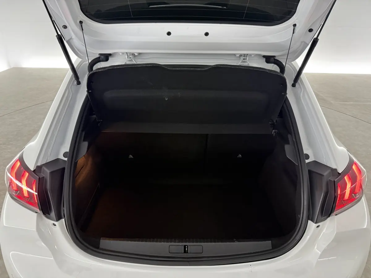 1.2 PureTech Allure Pack | Camera | Virtual | Carplay | LED | Parkeersens. | NAP