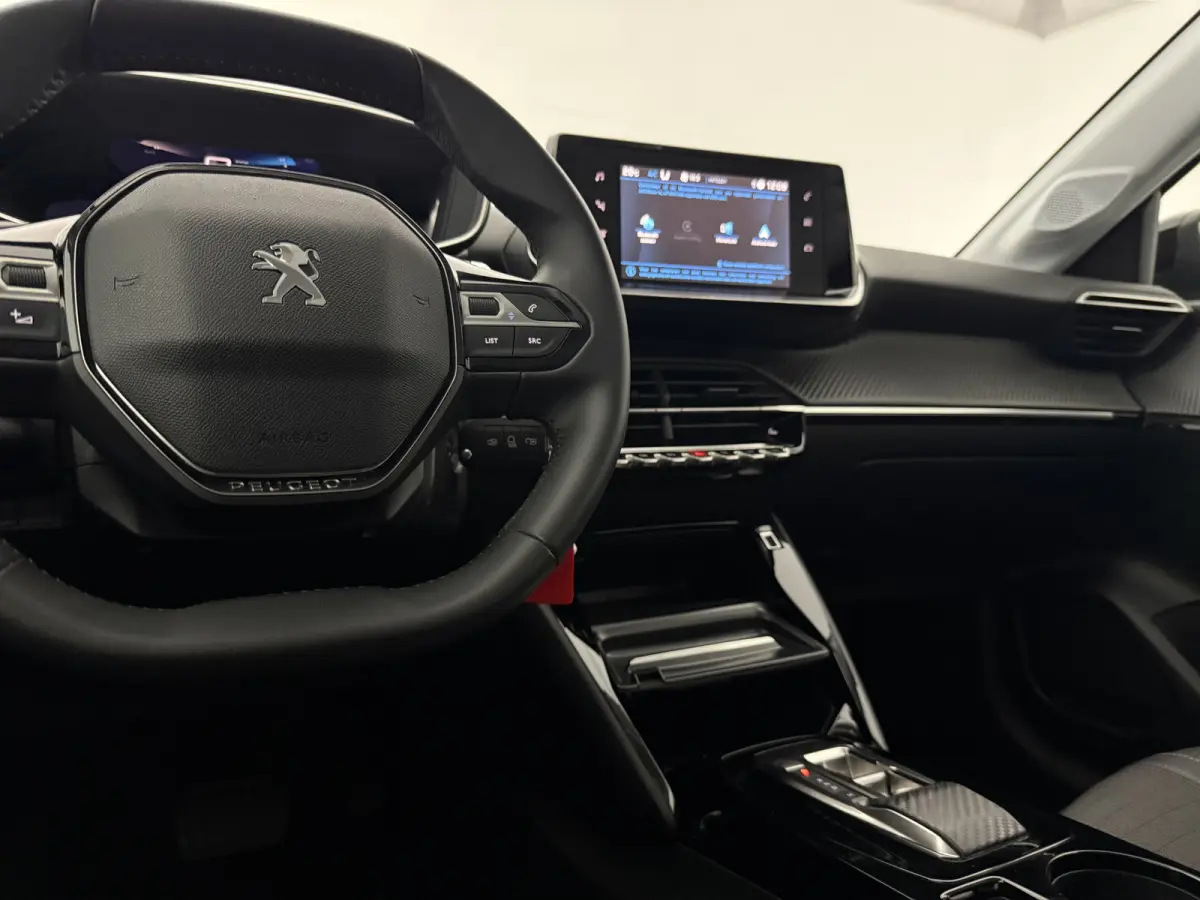 1.2 PureTech Allure Pack | Camera | Virtual | Carplay | LED | Parkeersens. | NAP