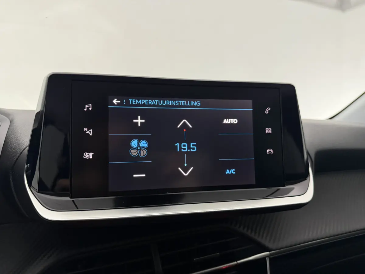 1.2 PureTech Allure Pack | Camera | Virtual | Carplay | LED | Parkeersens. | NAP