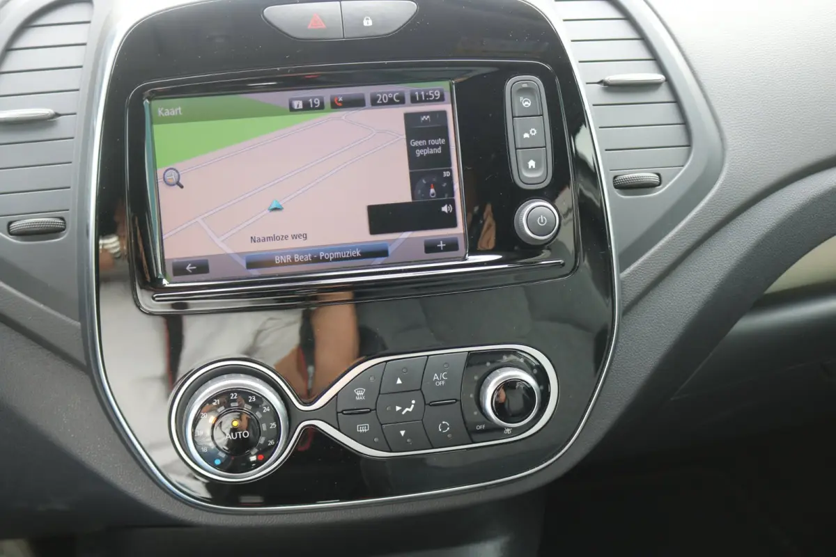 Captur TCe Intens 1e Eigenaar