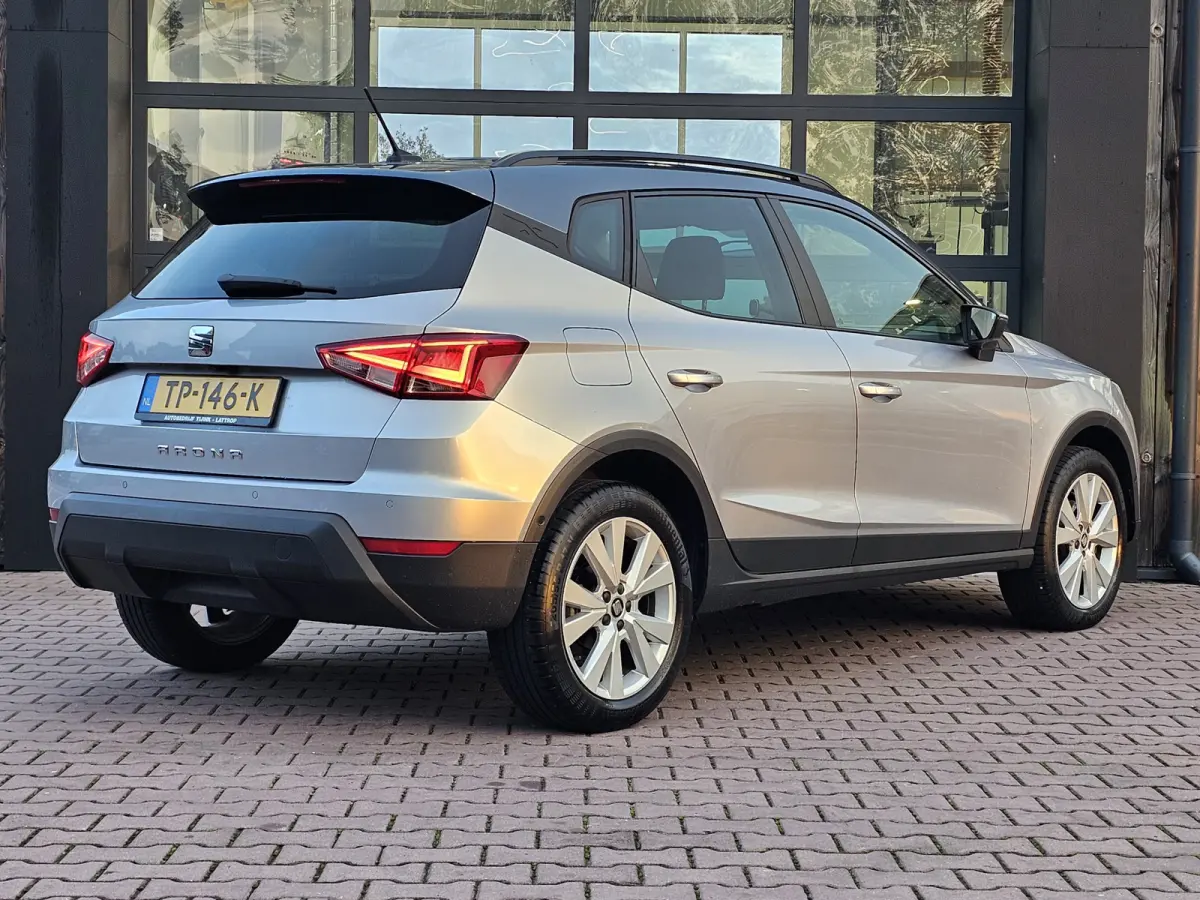 1.0 TSI Style Business Intense | Automaat | LED | Camera | ACC | Full Link | Park Assist | Twotone | Climatronic | Navi |