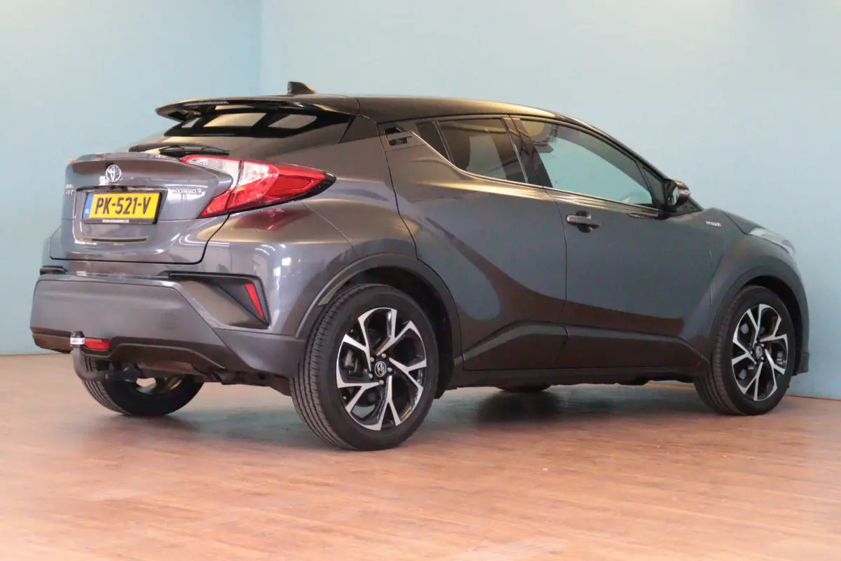 1.8 Hybrid | TWO-TONE | CAMERA | STOELVERW | LANE-ASSIST | TREKHAAK |