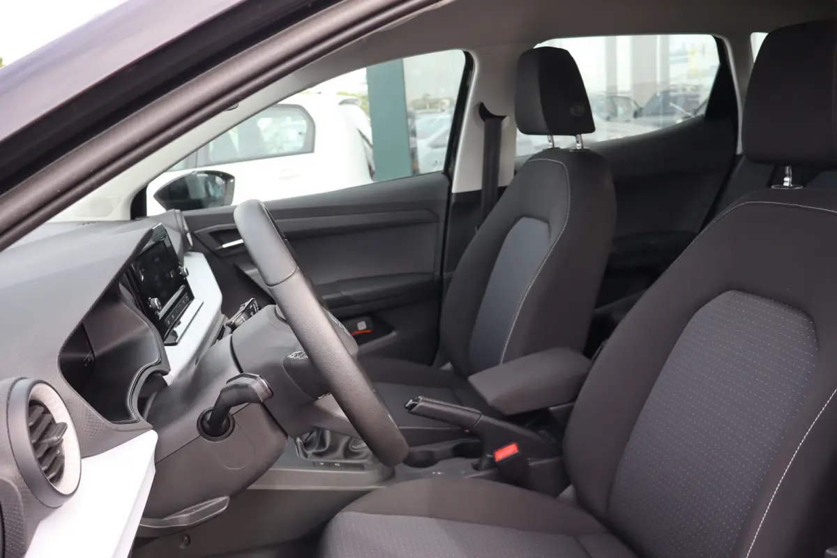Style 95PK | Automatisch dimmende binnenspiegel | Cruise Control | Draadloze Apple CarPlay™, Android Auto™