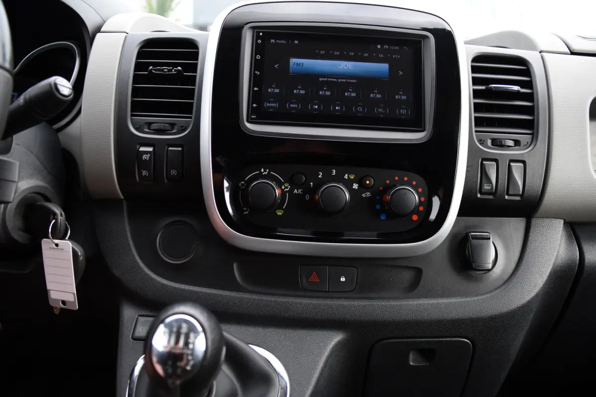 1.6 dCi T29 L2H1 Luxe Black Edition Camera, Cruise, Multimedia, 125pk, Trekhaak, Airco, Uniek!