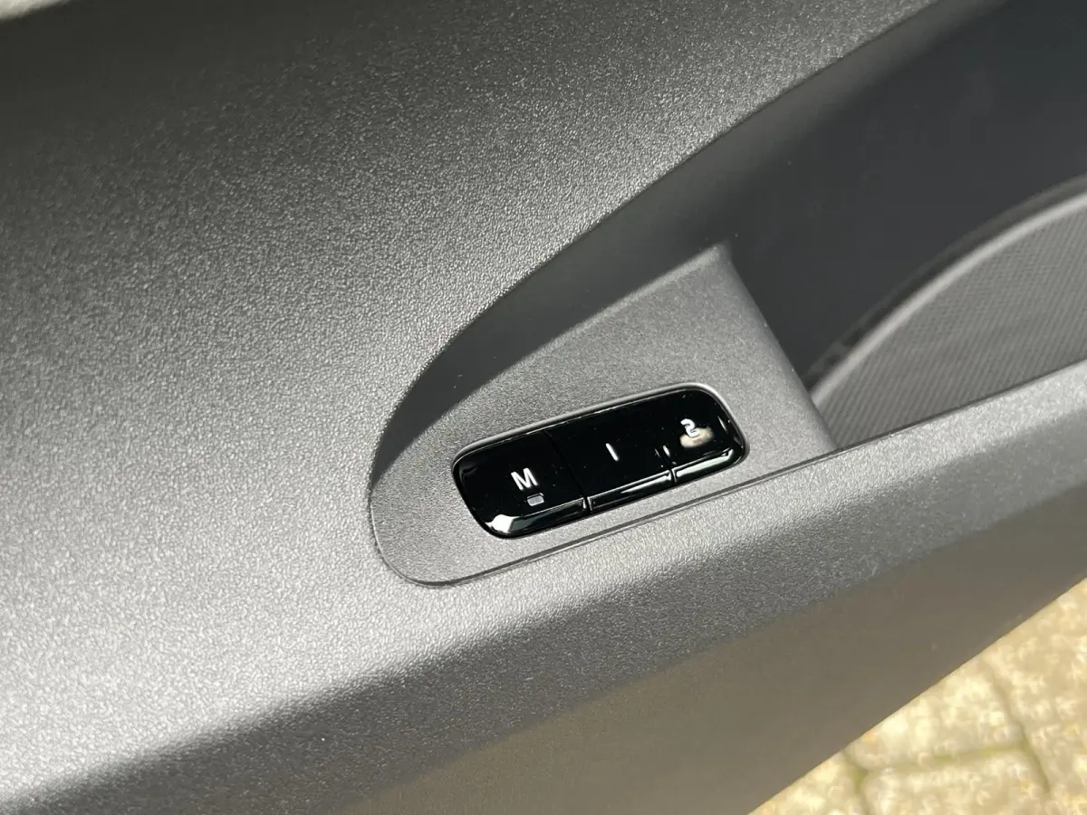 Long Range Single Motor Prime 82 kWh Panoramadak / comfortstoelen/ apple carplay / google