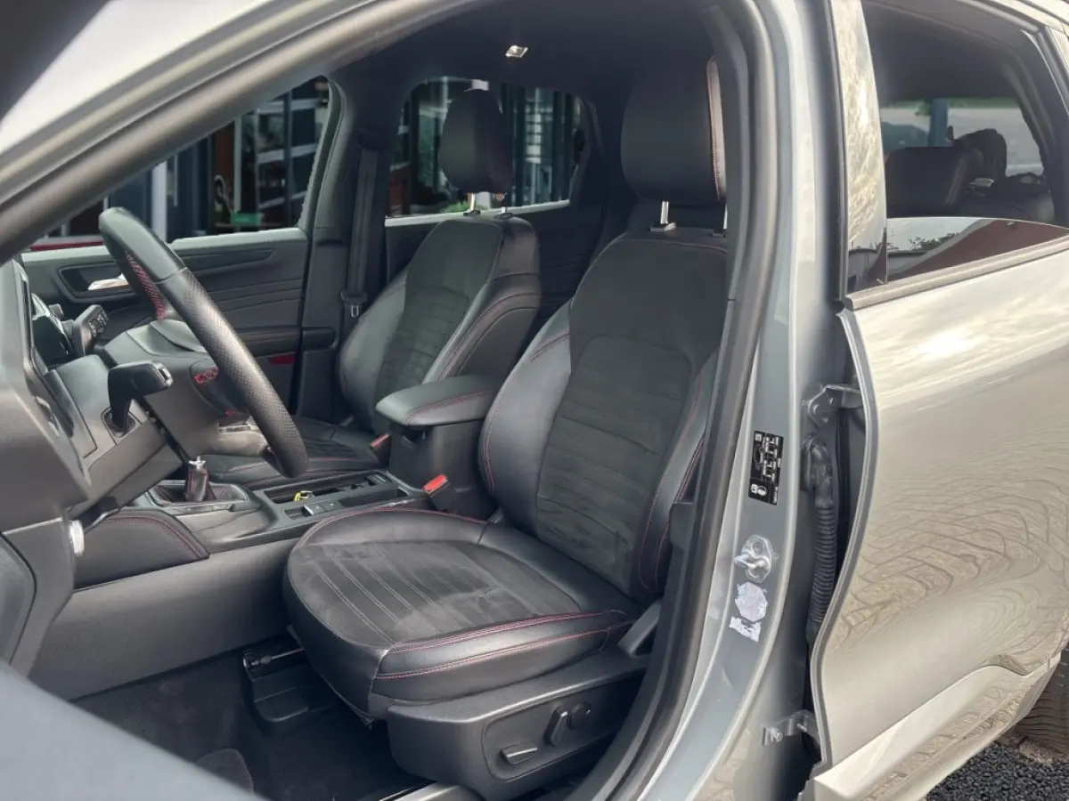 1.5 EcoBoost ST-LINE X CAMERA/HALF-LEDER/ELEK-KLEP/HUD/B&O/ACC/STOELVERW