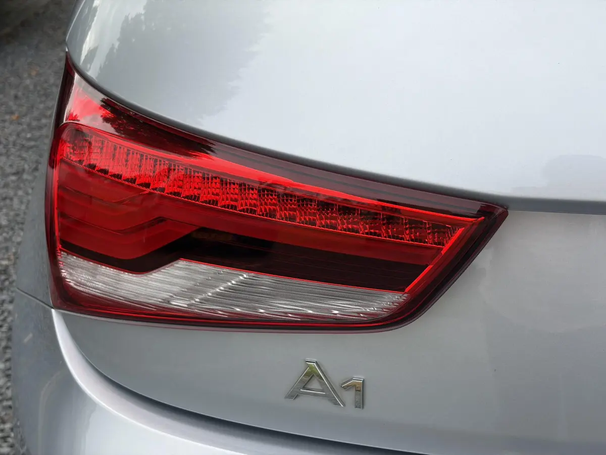 1.0 TFSI Advance ✓1e Eigenaar✓Net beurt gehad✓Navi✓Keyless✓Clima✓Cruise✓17'' Lm velgen✓5 Deurs✓95pk✓Pdc✓N.A.P✓Apk tot 01-2027