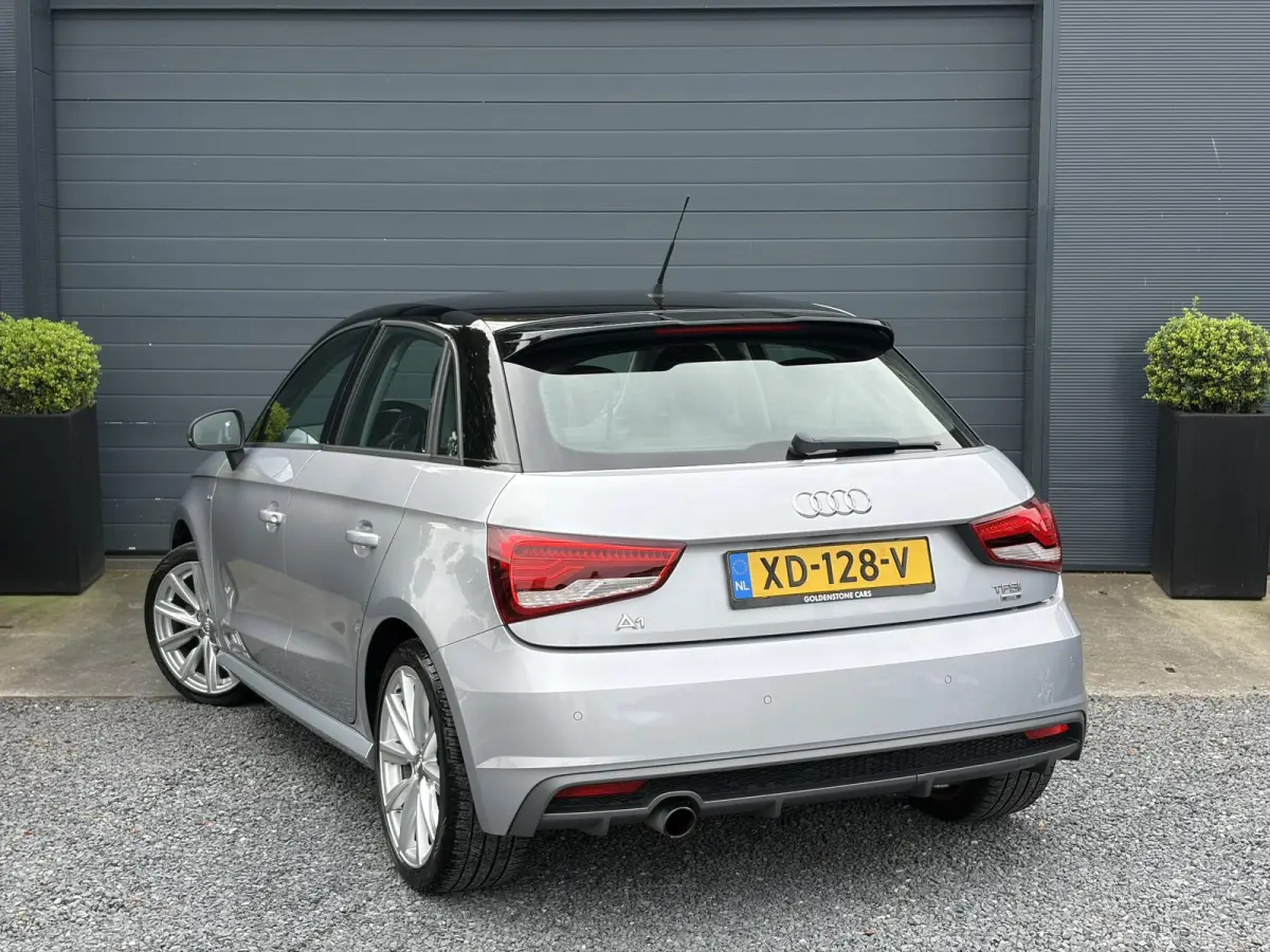 1.0 TFSI Advance ✓1e Eigenaar✓Net beurt gehad✓Navi✓Keyless✓Clima✓Cruise✓17'' Lm velgen✓5 Deurs✓95pk✓Pdc✓N.A.P✓Apk tot 01-2027