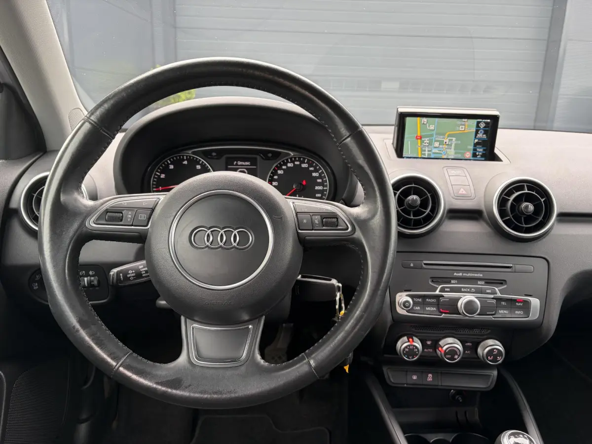 1.0 TFSI Advance ✓1e Eigenaar✓Net beurt gehad✓Navi✓Keyless✓Clima✓Cruise✓17'' Lm velgen✓5 Deurs✓95pk✓Pdc✓N.A.P✓Apk tot 01-2027