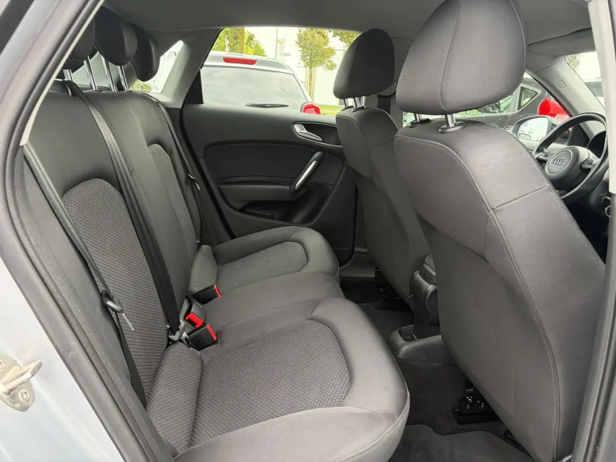 1.0 TFSI Advance ✓1e Eigenaar✓Net beurt gehad✓Navi✓Keyless✓Clima✓Cruise✓17'' Lm velgen✓5 Deurs✓95pk✓Pdc✓N.A.P✓Apk tot 01-2027