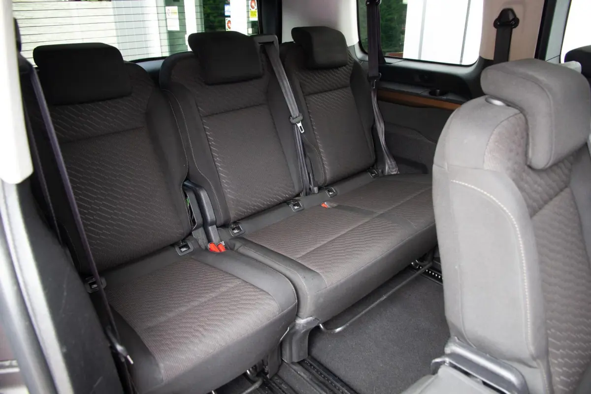 Shuttle Extra Range 75 kWh 8-Persoons