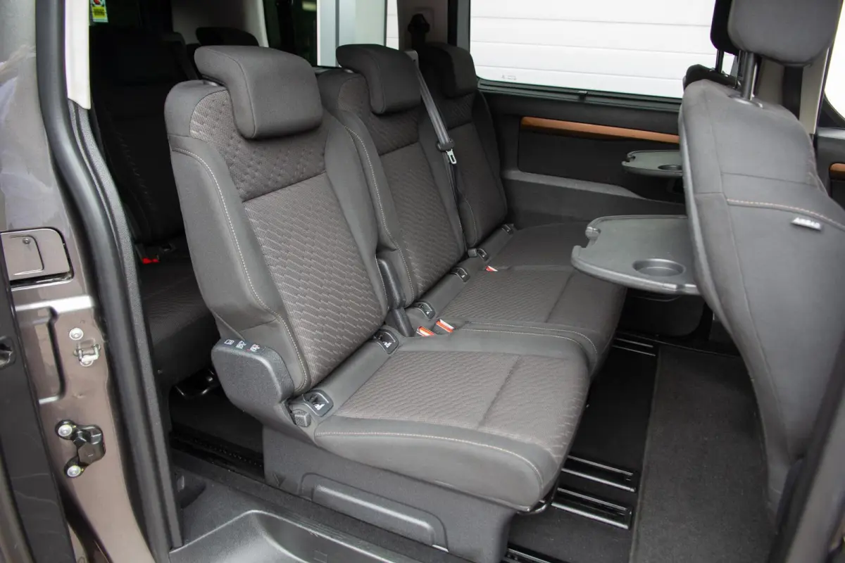 Shuttle Extra Range 75 kWh 8-Persoons