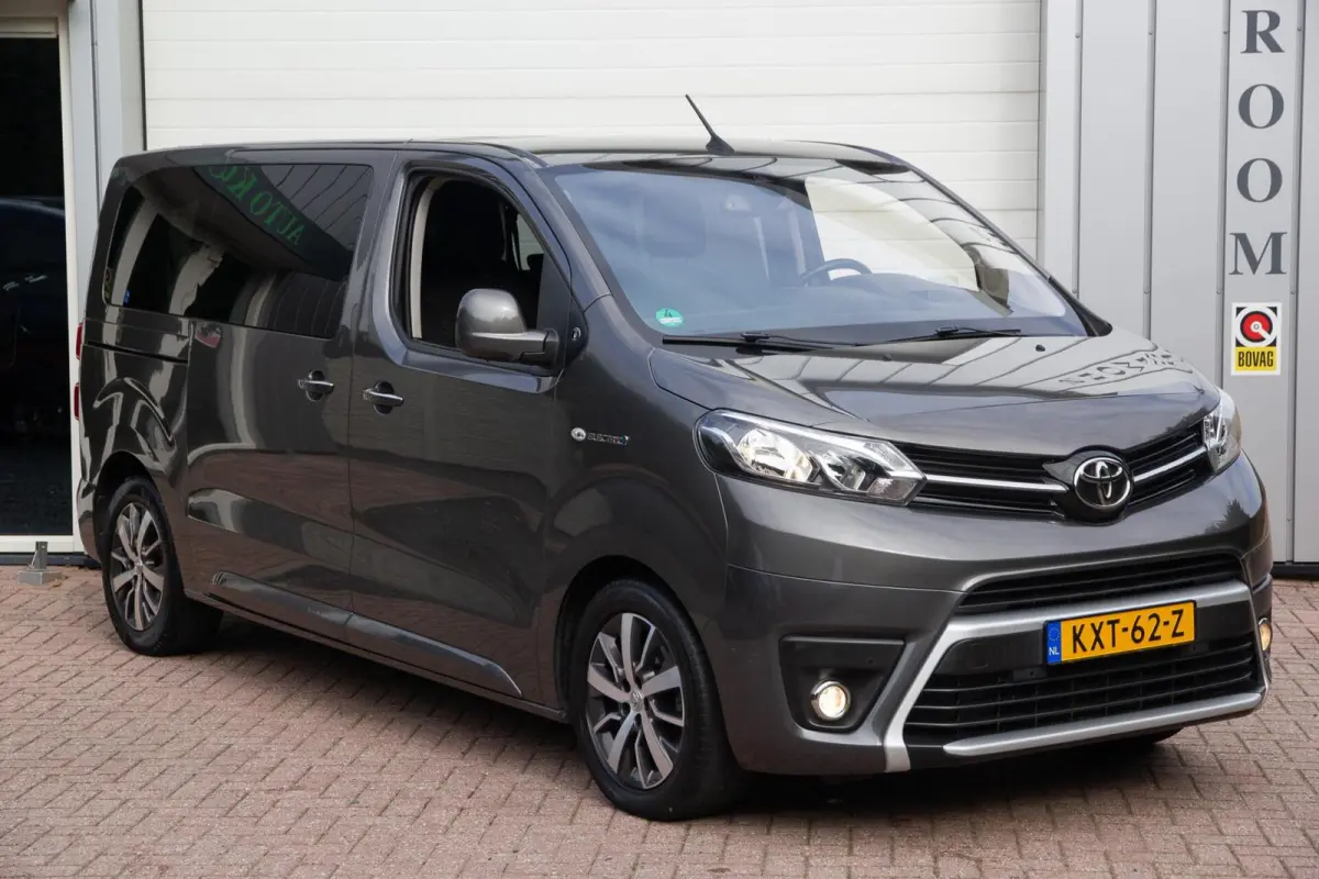 Shuttle Extra Range 75 kWh 8-Persoons