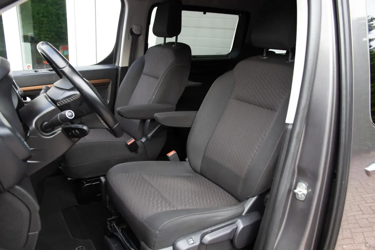 Shuttle Extra Range 75 kWh 8-Persoons