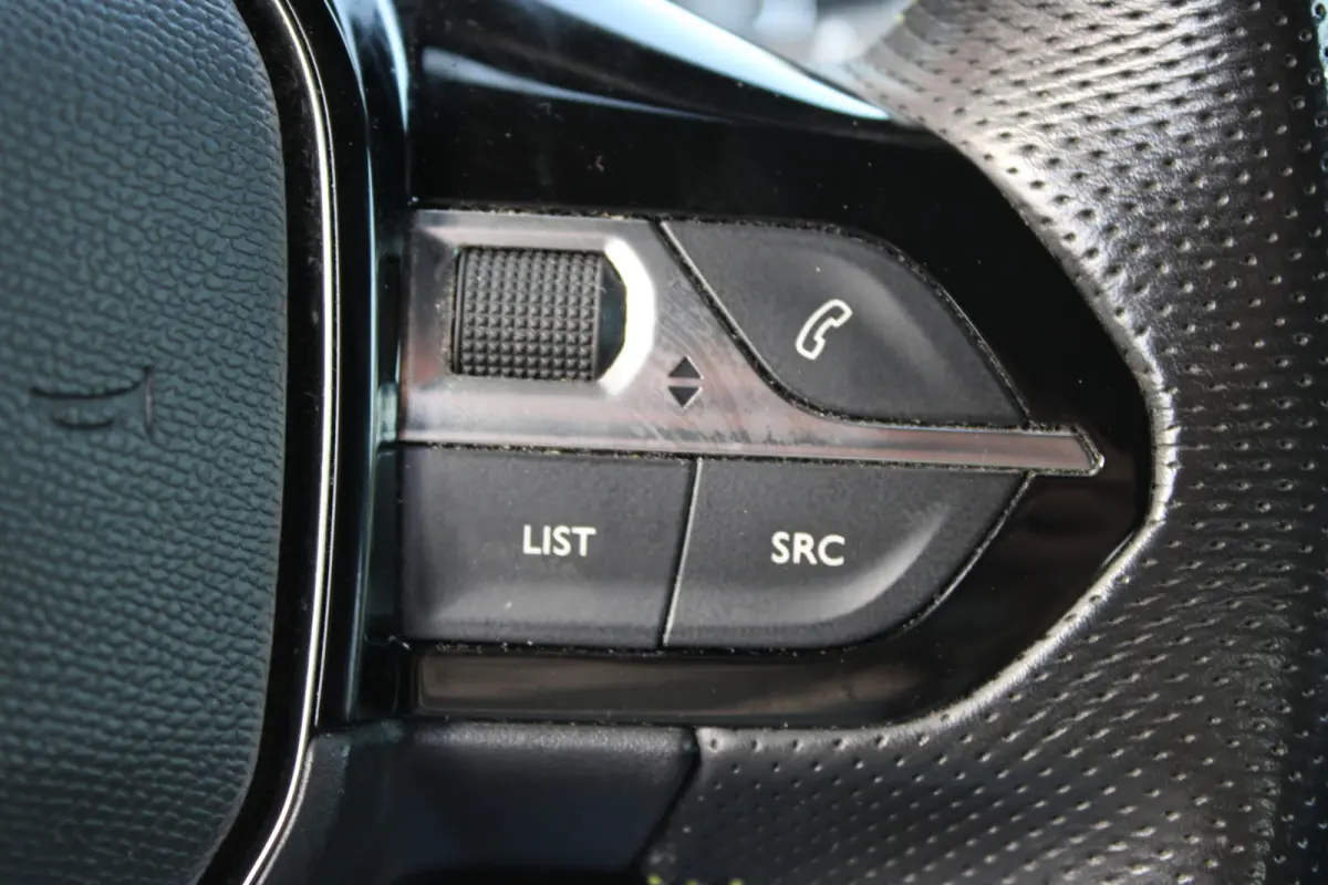 1.2 PureTech GT Pack