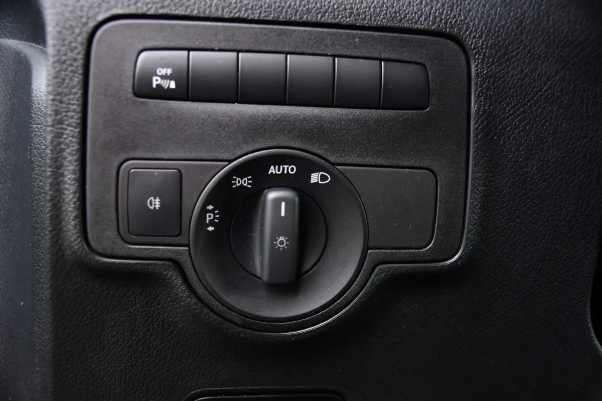 CDI L2 PB Edition Camera, Cruise, Carplay, 190pk, LED, Multimedia, Clima, Automaat, Uniek!