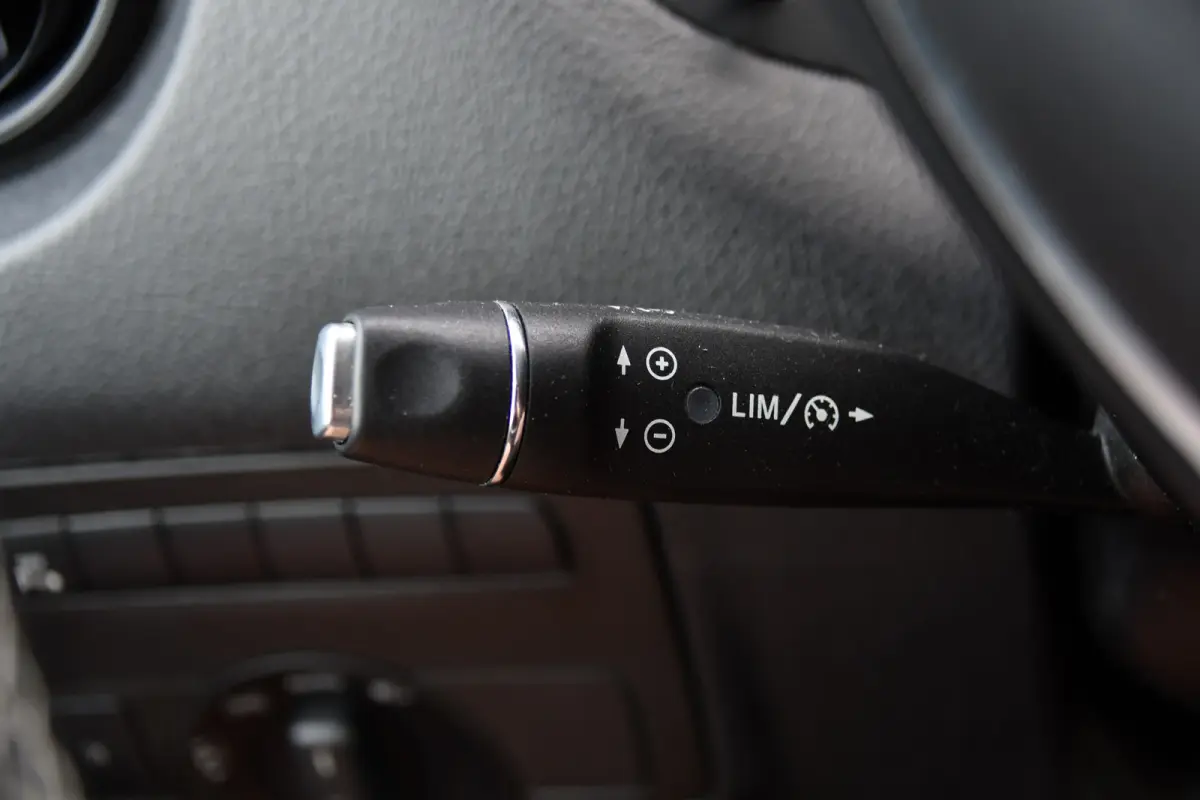 CDI L2 PB Edition Camera, Cruise, Carplay, 190pk, LED, Multimedia, Clima, Automaat, Uniek!