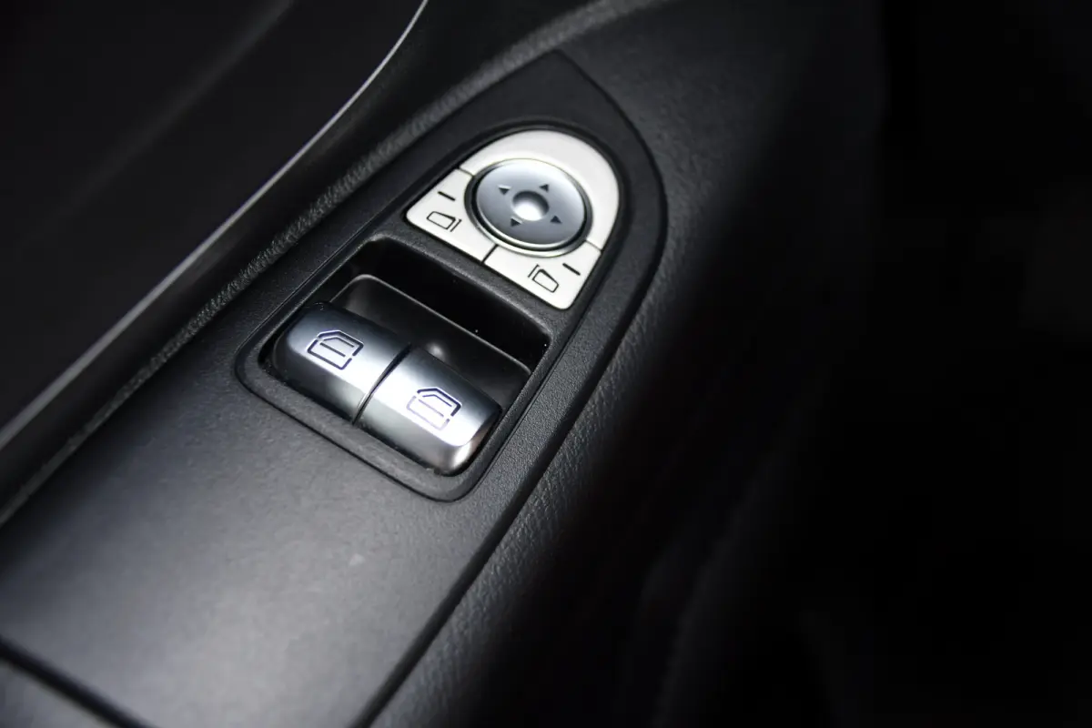 CDI L2 PB Edition Camera, Cruise, Carplay, 190pk, LED, Multimedia, Clima, Automaat, Uniek!