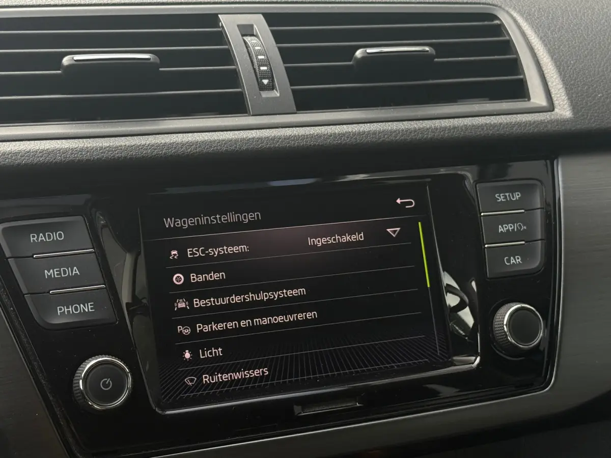 1.0 TSI BNS Edition Carplay|Parkeersensoren|Clima
