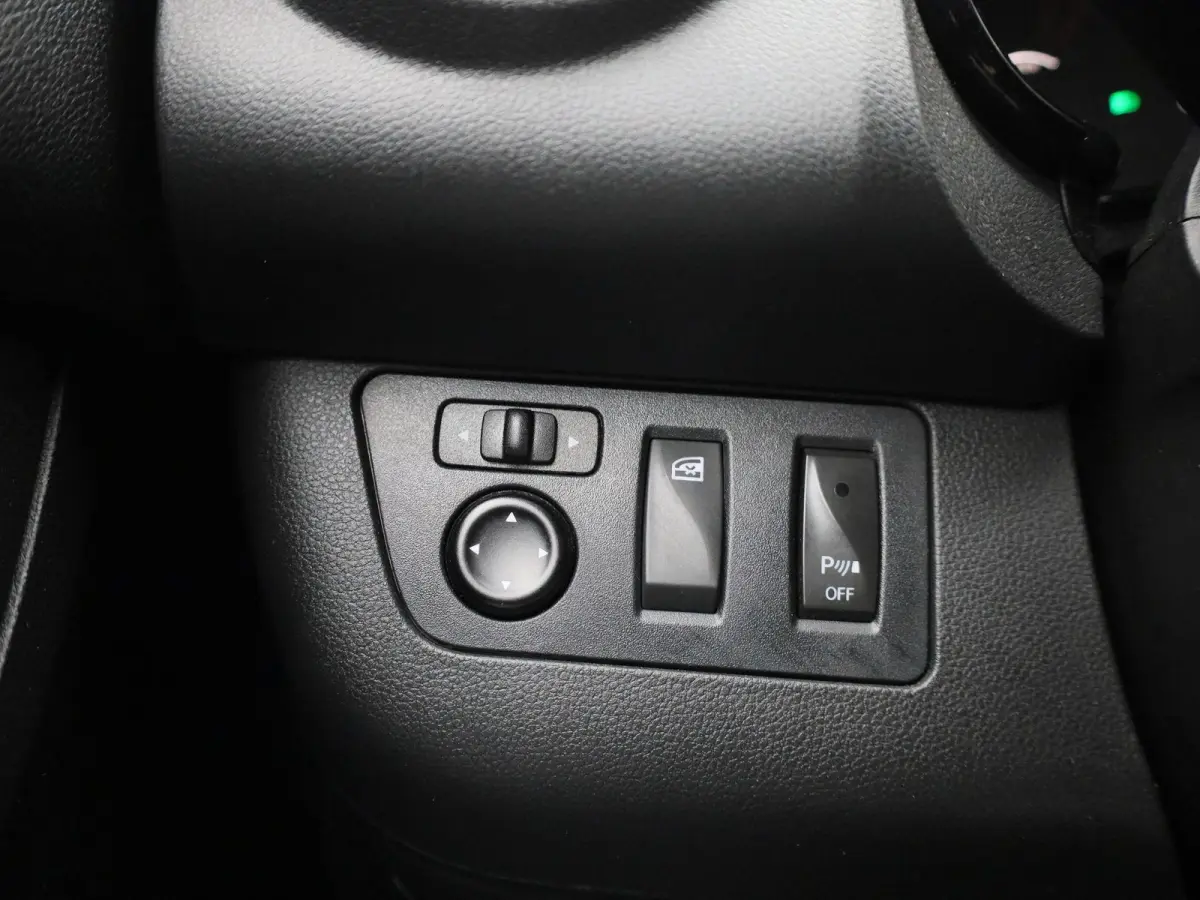 Comfort 27 kWh | BTW AUTO | AIRCO | PARKEERSENSOREN | DAKRAILS