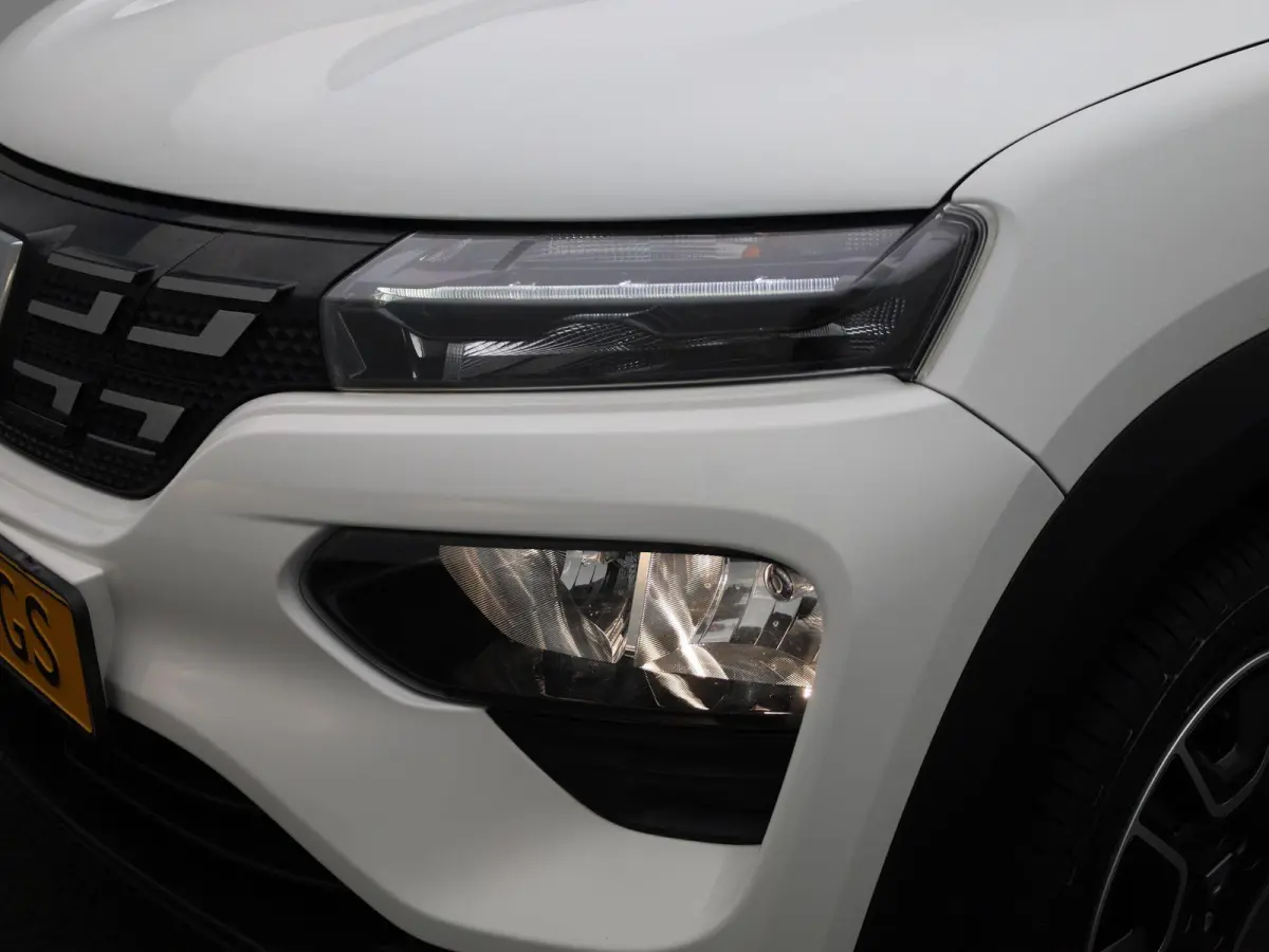 Comfort 27 kWh | BTW AUTO | AIRCO | PARKEERSENSOREN | DAKRAILS