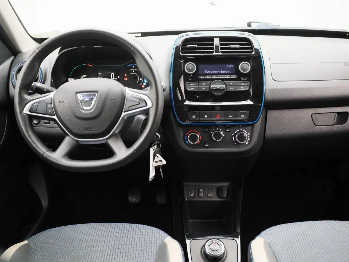 Comfort 27 kWh | BTW AUTO | AIRCO | PARKEERSENSOREN | DAKRAILS