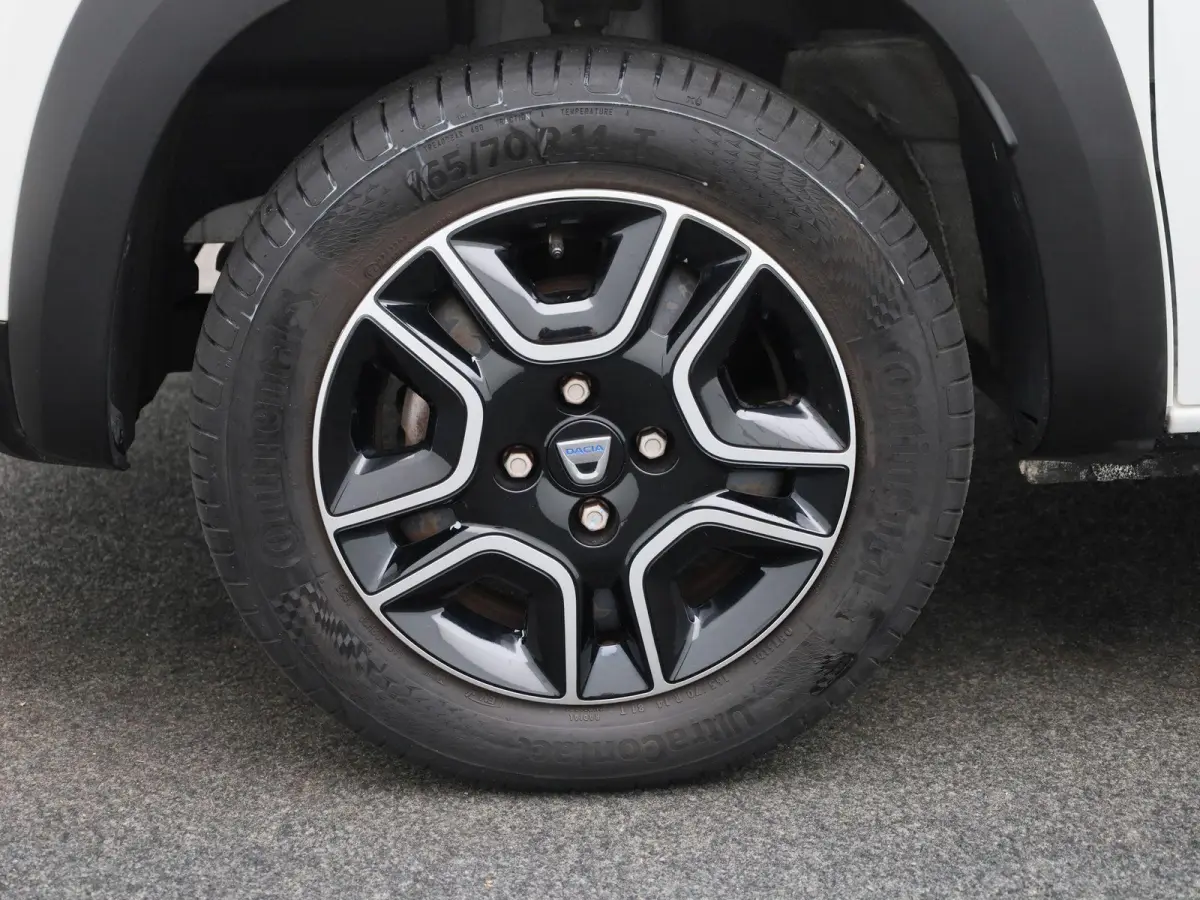 Comfort 27 kWh | BTW AUTO | AIRCO | PARKEERSENSOREN | DAKRAILS