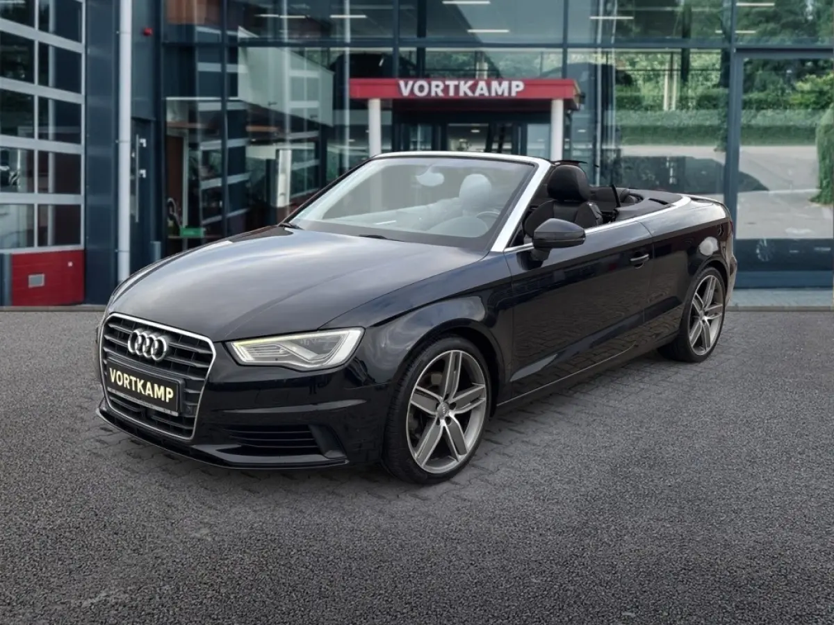 1.8 TFSI S-TRONIC AMBITION PDC/HALF-LEDER/B&O/ACC/STOELVERW/NAVI