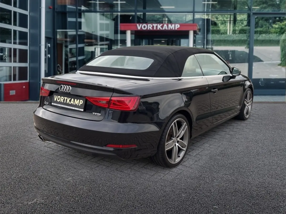 1.8 TFSI S-TRONIC AMBITION PDC/HALF-LEDER/B&O/ACC/STOELVERW/NAVI