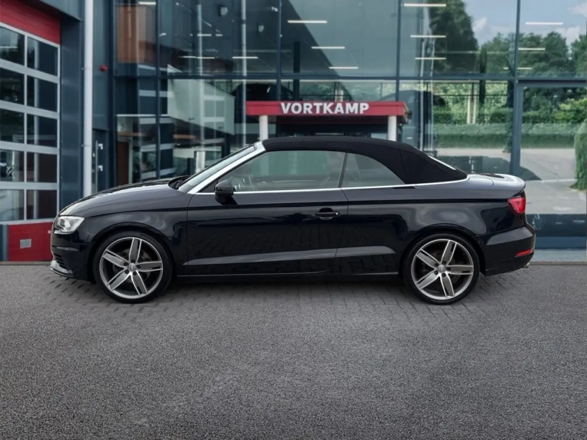 1.8 TFSI S-TRONIC AMBITION PDC/HALF-LEDER/B&O/ACC/STOELVERW/NAVI