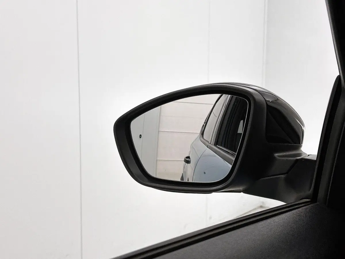 Max Comfort Range 44 kWh 113pk | Accu 96% | 3-fase laden | Lage kilometerstand | Navigatie | Achteruitrijcamera | Climate Control | Cruise Control | Parkeersensoren | Bluetooth | Draadloze A