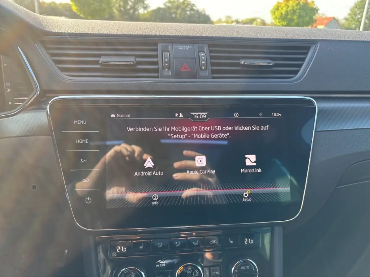 2.0 TDI DSG SPORTLINE PANO-DAK/TREKHAAK/360CAM/ELEK-KLEP/ACC/STOELVERW