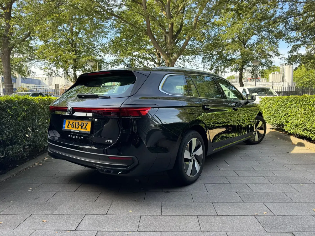 1.5 eTSI Business | APPLE CARPLAY | ANDROID AUTO | STOELVERWARMING | ALCANTARA STOELEN | NAVIGATIE | DIGITAAL DISPLAY