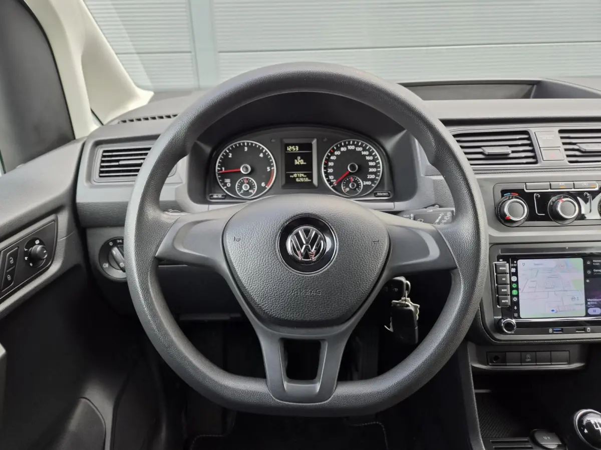 2.0 TDI L1H1 Airco Carplay 19 inch Marge