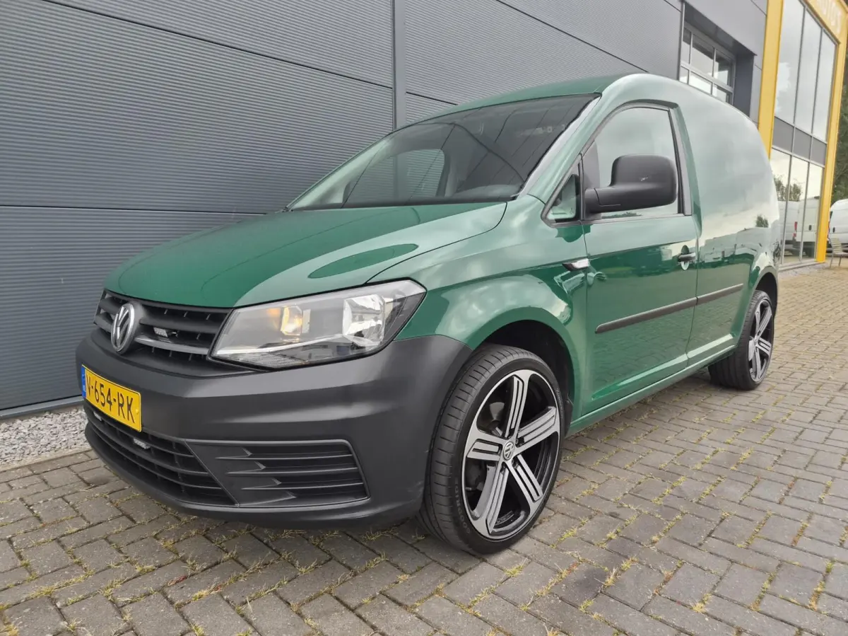 2.0 TDI L1H1 Airco Carplay 19 inch Marge