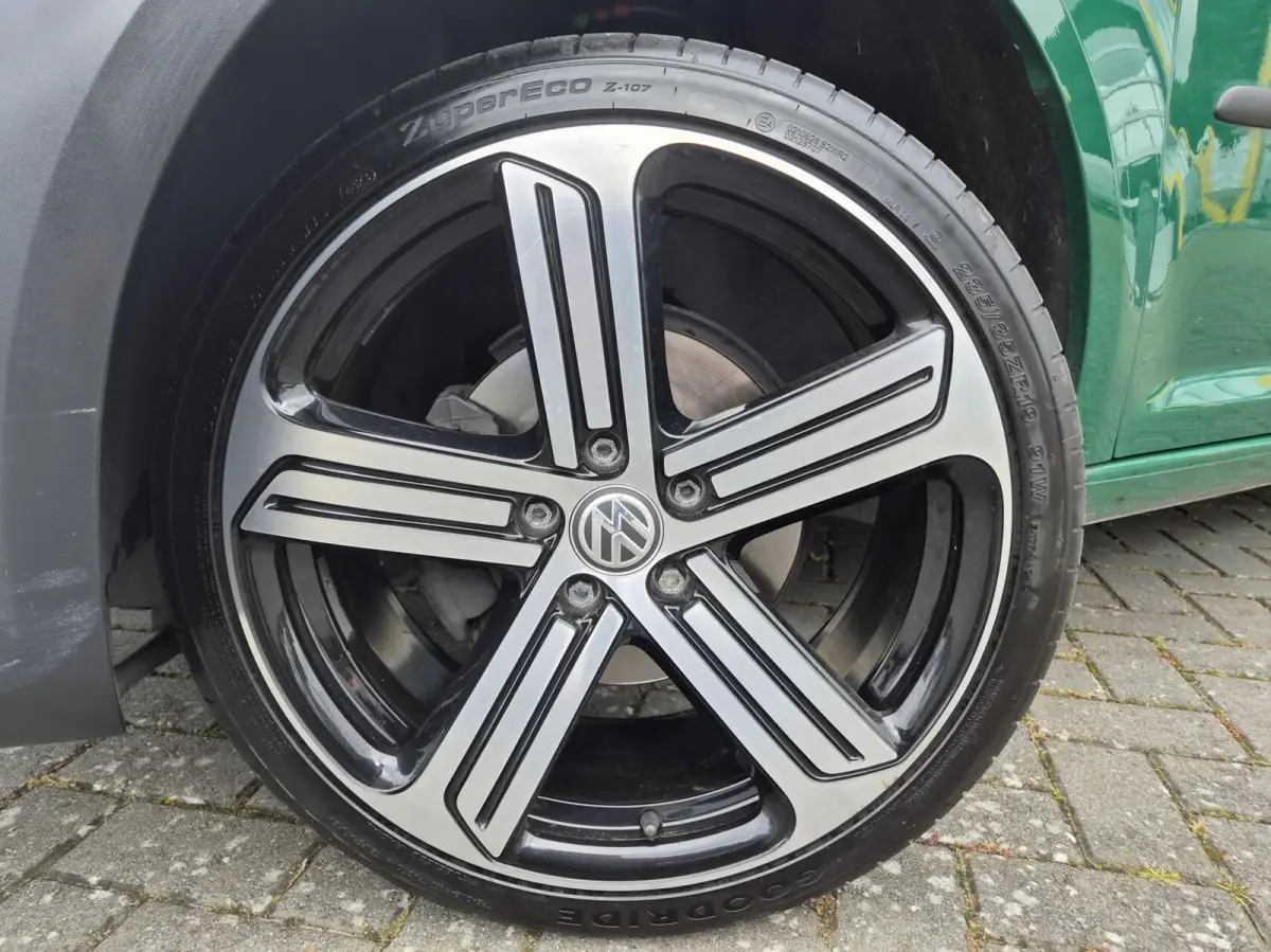 2.0 TDI L1H1 Airco Carplay 19 inch Marge