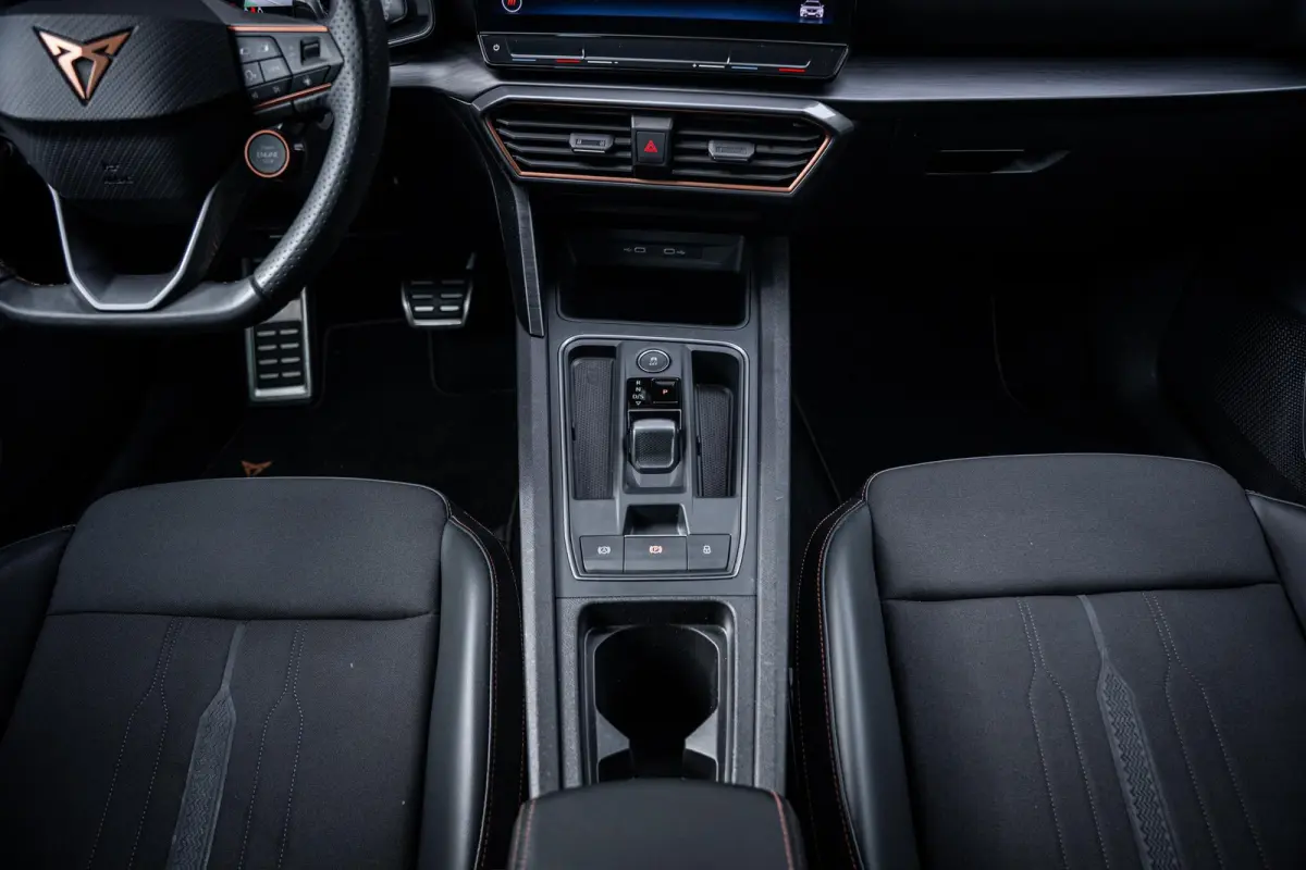 1.4 e-Hybrid 245pk VZ Copper Edition Pano|360°|Carplay|Stoel&Stuur-verw.|Dealeronderhouden