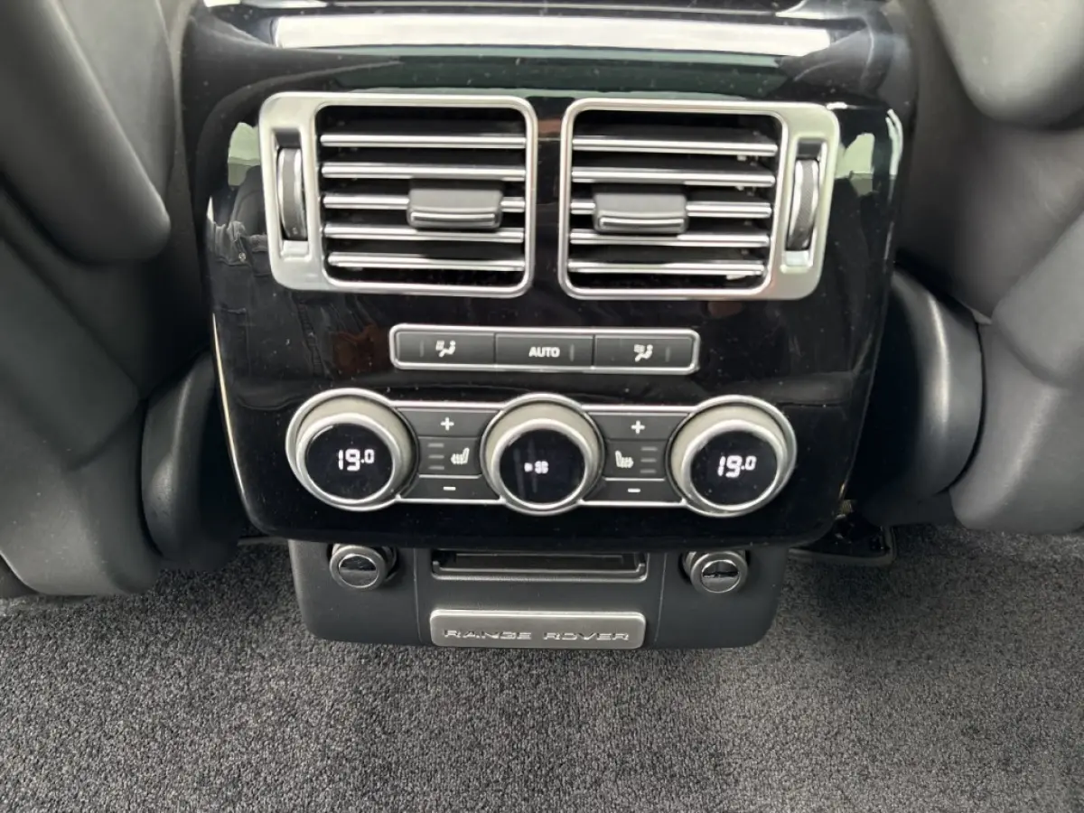 4.4 SDV8 VOGUE PANO-DAK/TREKHAAK/360CAM/ELEK-KLEP/MERIDIAN/MEM/ACC
