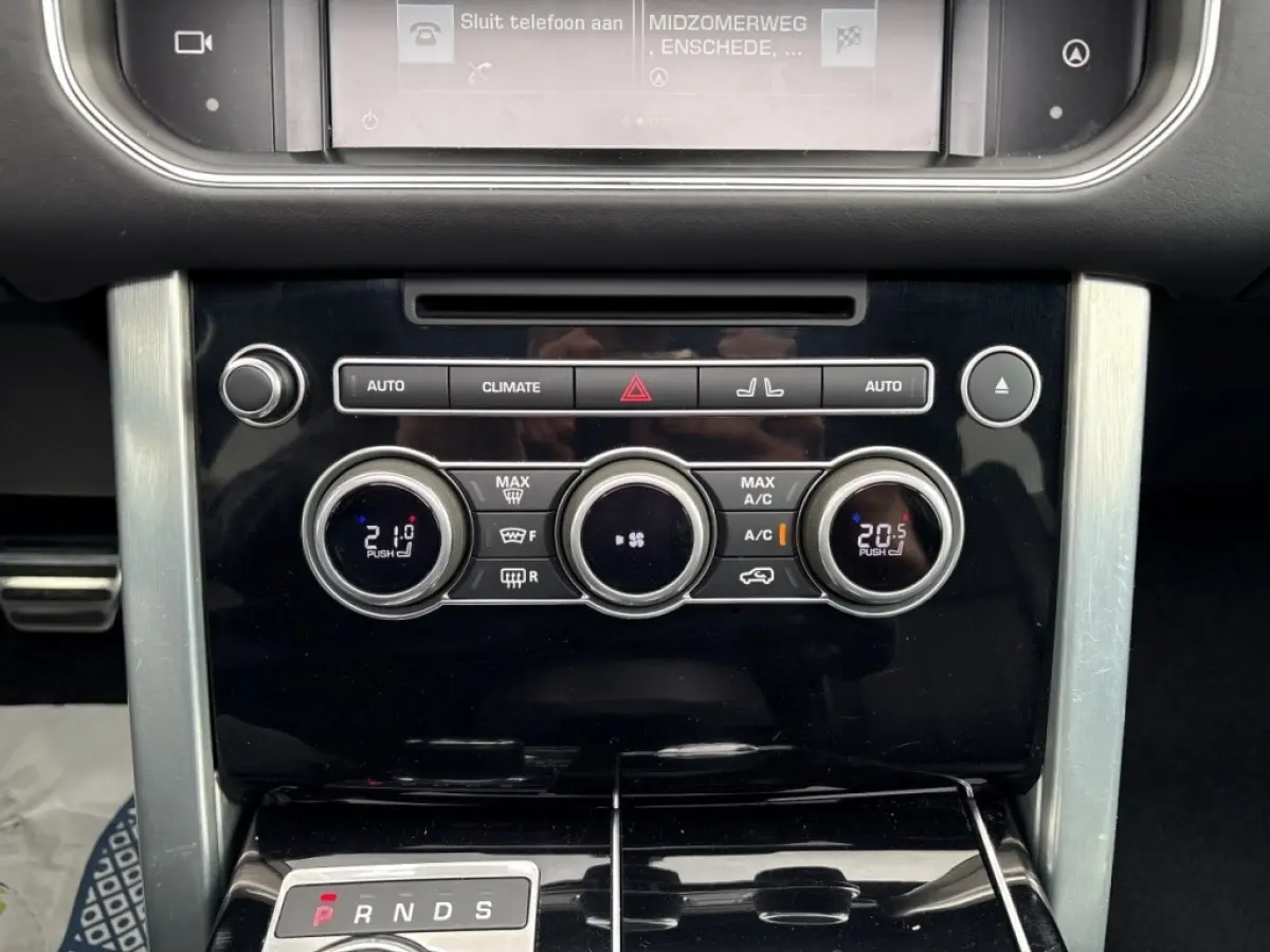 4.4 SDV8 VOGUE PANO-DAK/TREKHAAK/360CAM/ELEK-KLEP/MERIDIAN/MEM/ACC