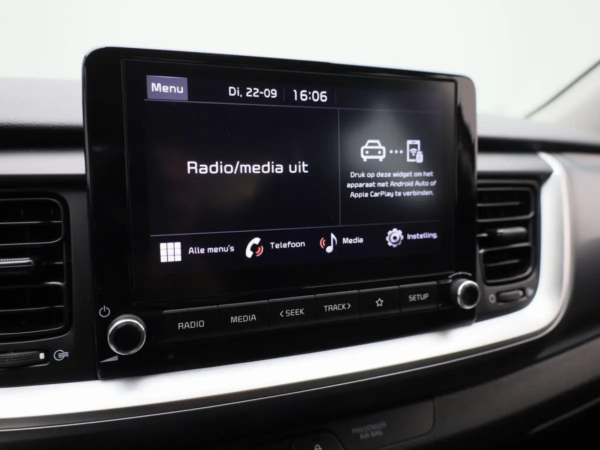 1.0 T-GDi MHEV DynamicLine | APPLE CARPLAY | AIRCO | BLUETOOTH | ACHTERUITRIJCAMERA |