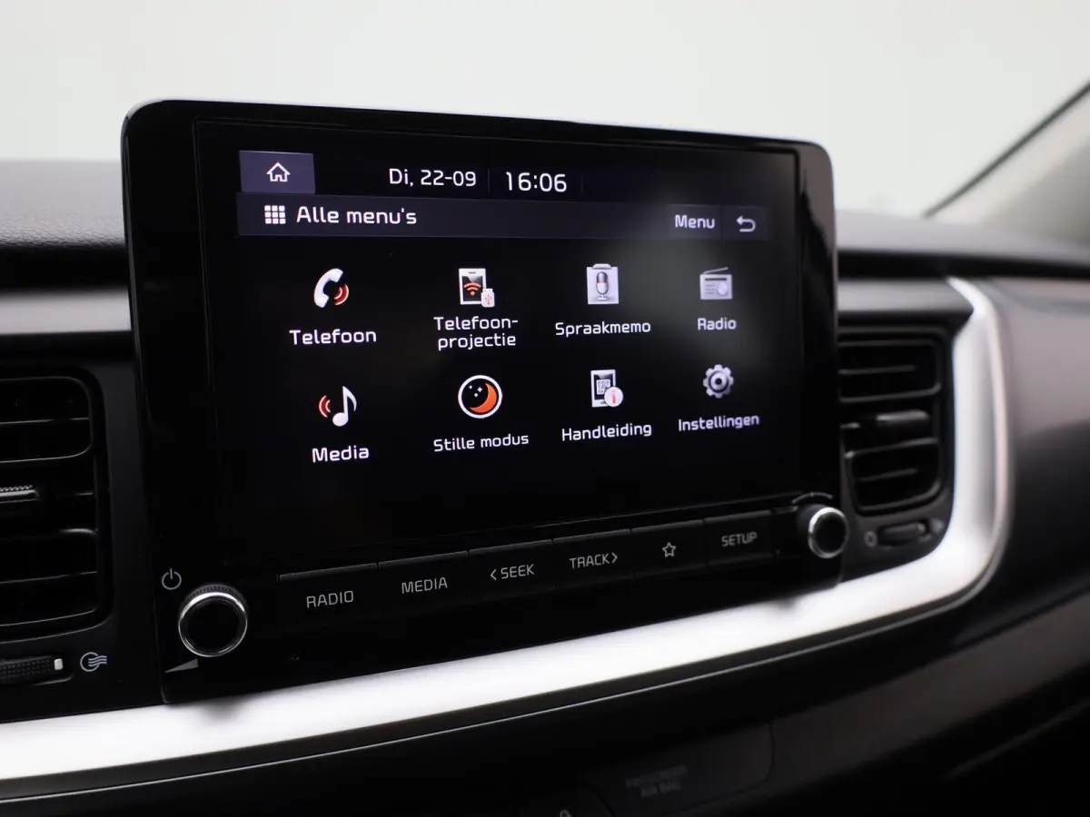 1.0 T-GDi MHEV DynamicLine | APPLE CARPLAY | AIRCO | BLUETOOTH | ACHTERUITRIJCAMERA |