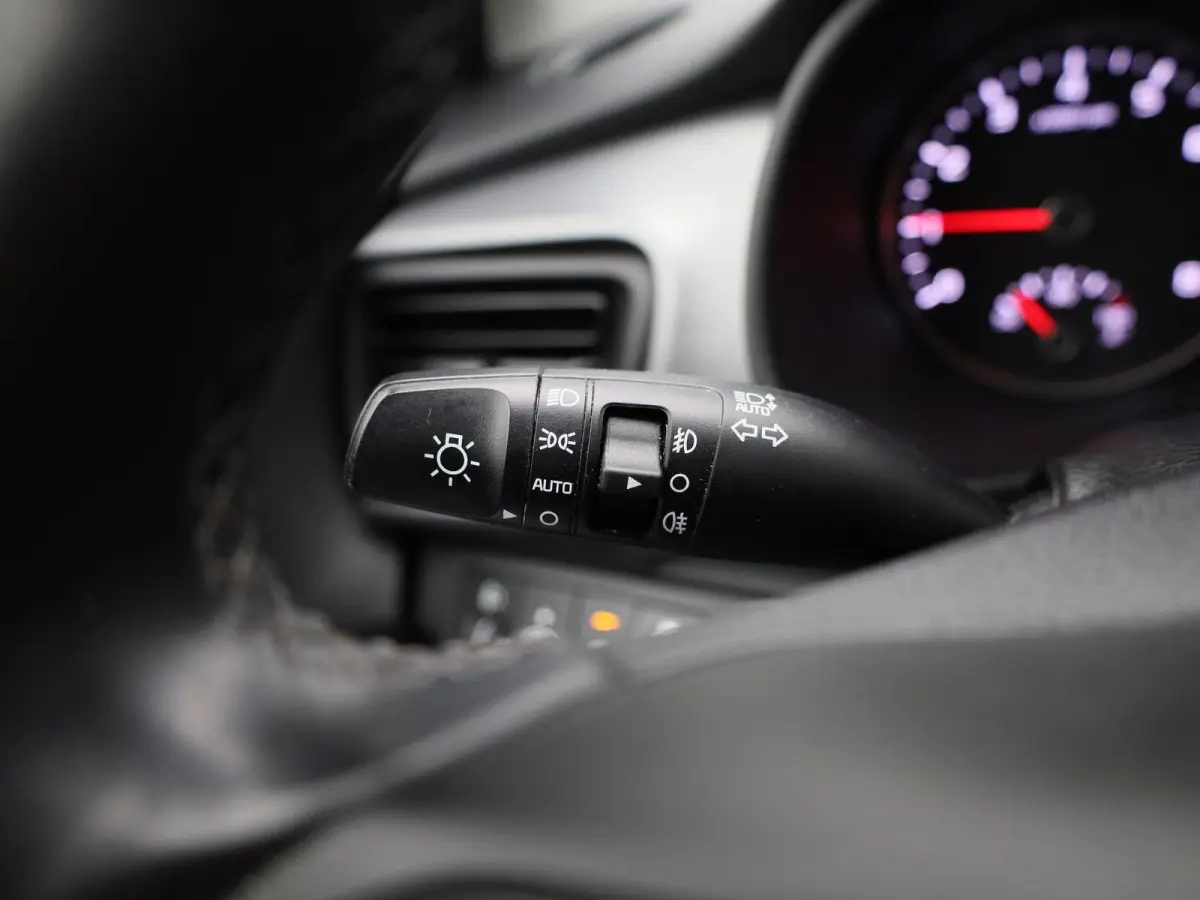 1.0 T-GDi MHEV DynamicLine | APPLE CARPLAY | AIRCO | BLUETOOTH | ACHTERUITRIJCAMERA |